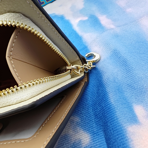 Coach wallet - Picture 2 of 8